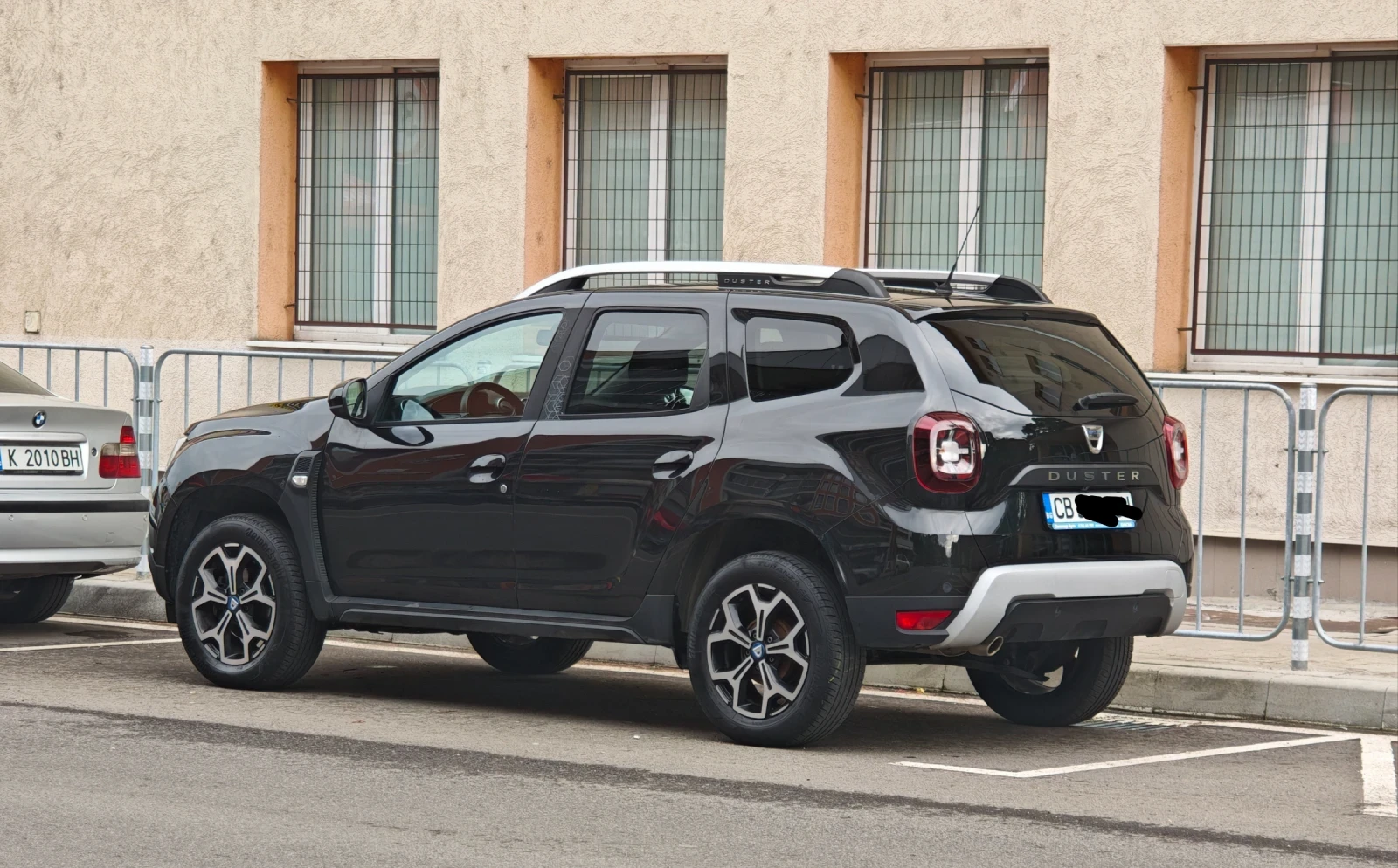 Dacia Duster 67100км, снимка 2 - Автомобили и джипове - 55595192