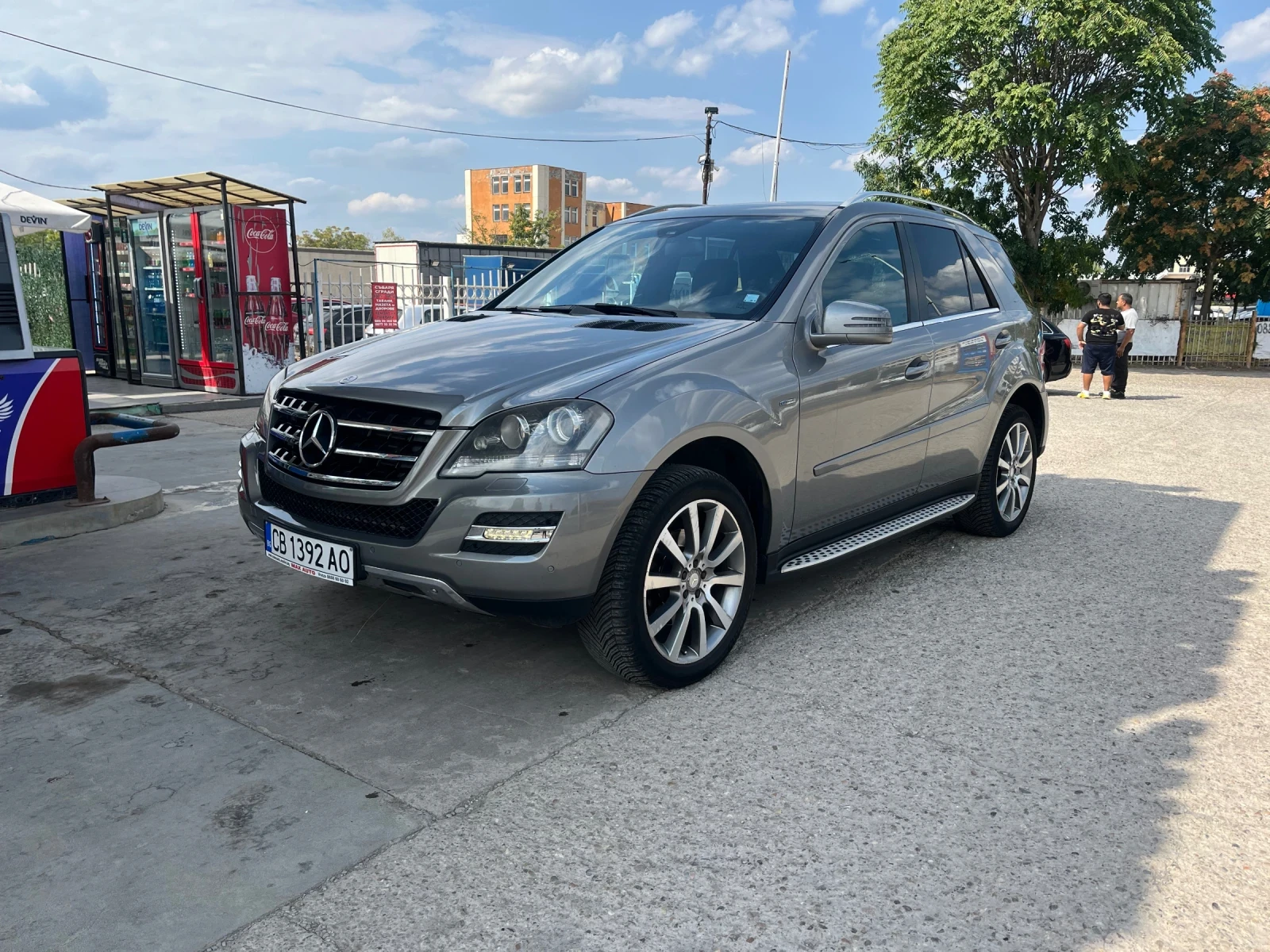 Mercedes-Benz ML 350 Grand Edition, снимка 3 - Автомобили и джипове - 55825208