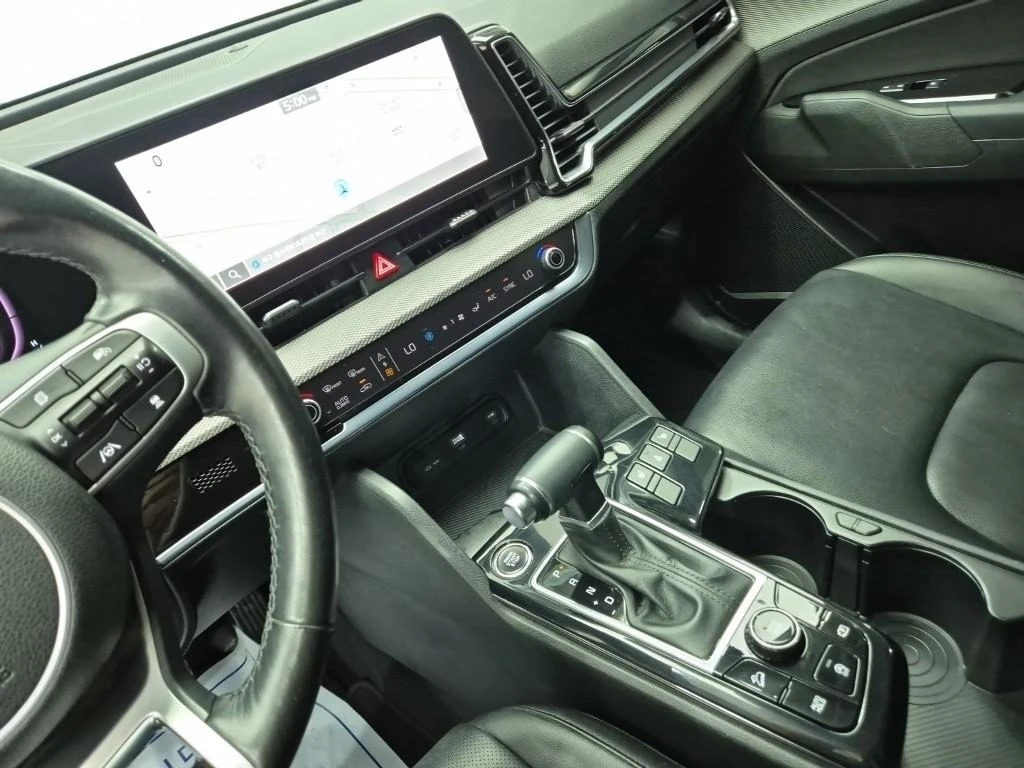 Kia Sportage 1.6T 2wd Trendy, снимка 8 - Автомобили и джипове - 55875200
