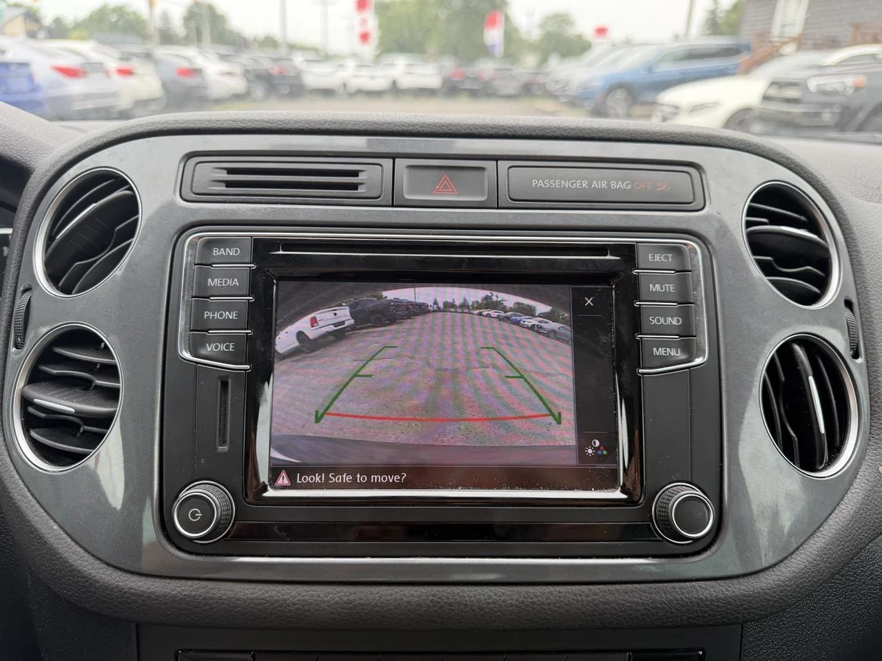 VW Tiguan 2.0 TSI* 4MOTION* WОLFSBURG EDITION* , снимка 14 - Автомобили и джипове - 56039533