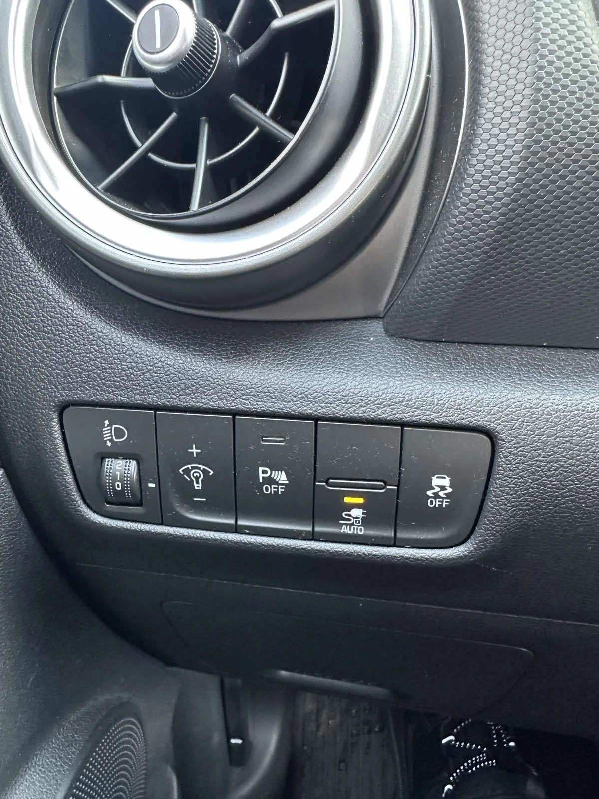 Hyundai Kona 64KWh/SELECT/��������/2022�./BLUELINK | Mobile.bg � ����������� 15