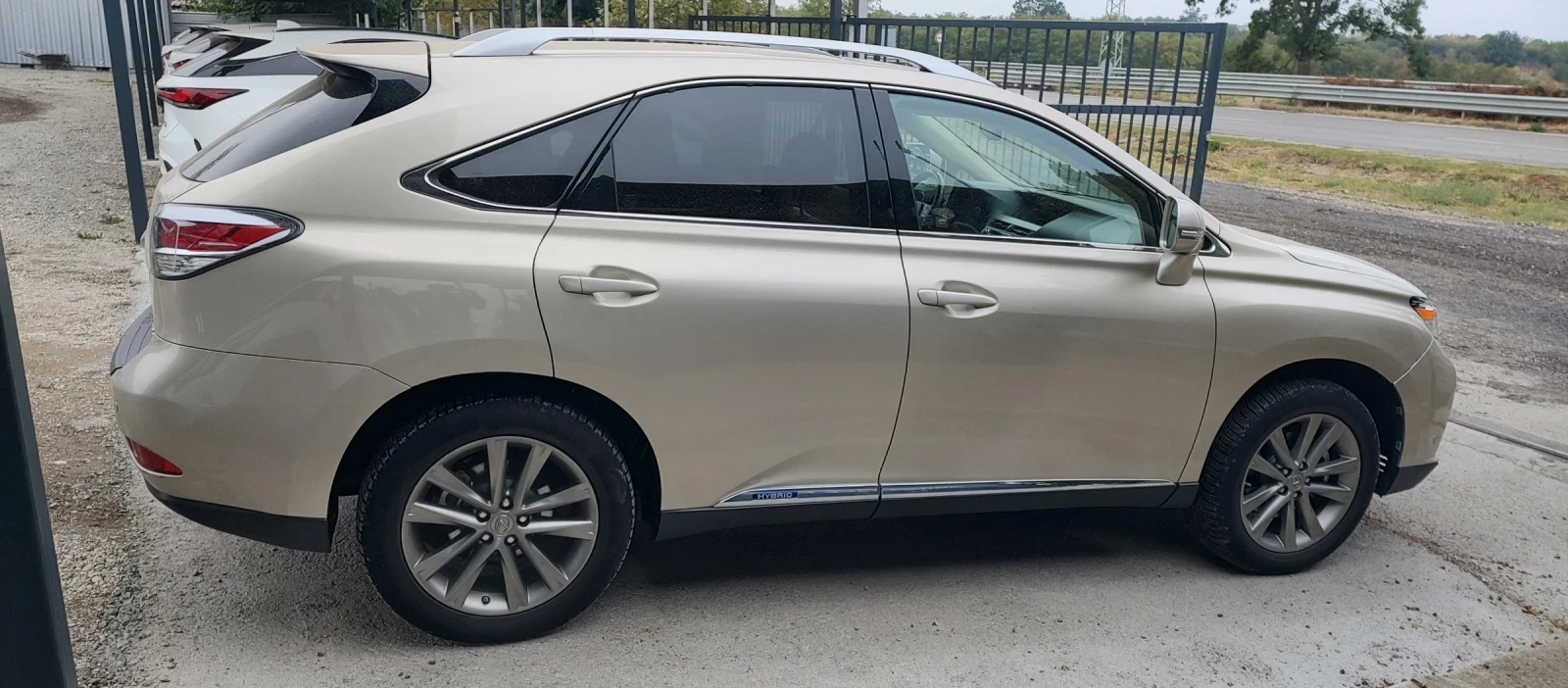 Lexus RX 450h /Facelift/Full/, снимка 4 - Автомобили и джипове - 56246065