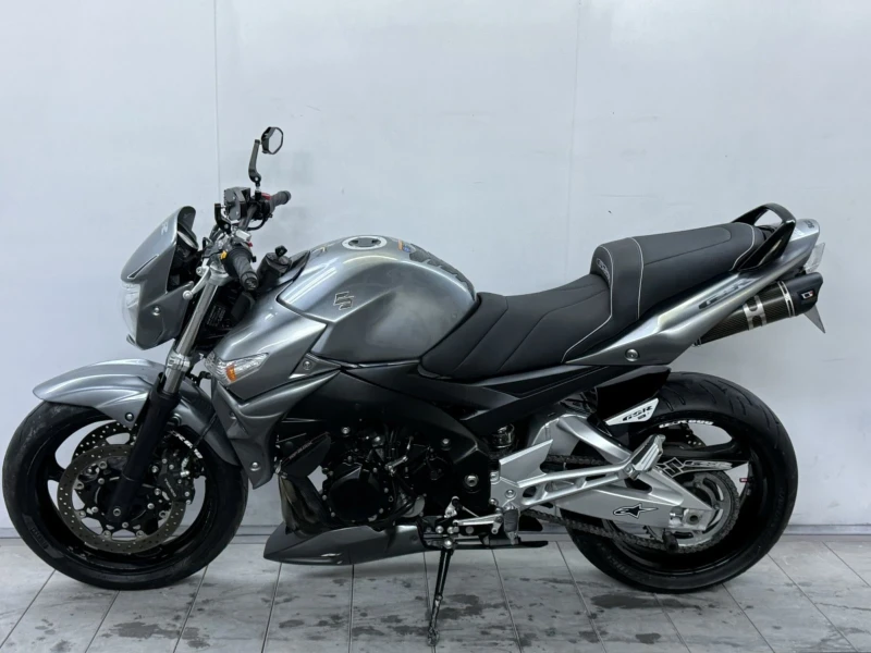 Suzuki Gsr 600, снимка 2 - Мотоциклети и мототехника - 52939940