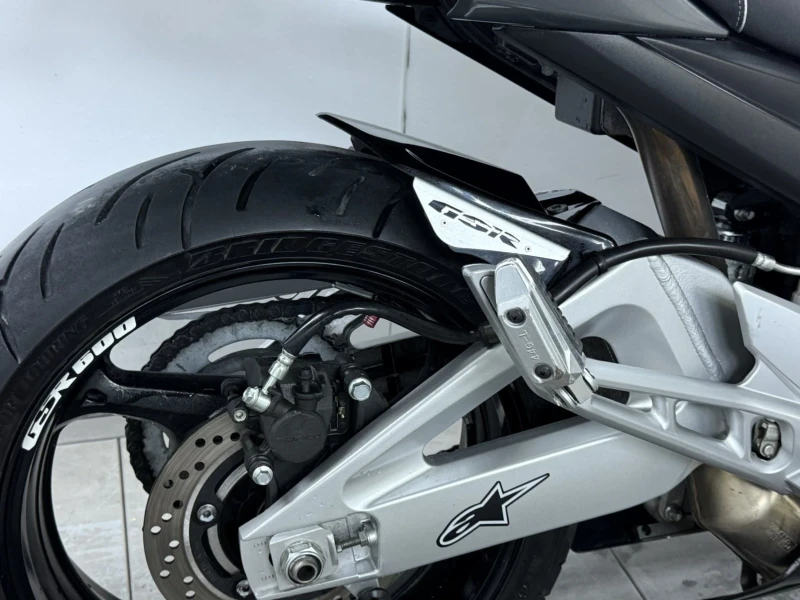 Suzuki Gsr 600, снимка 9 - Мотоциклети и мототехника - 52939940