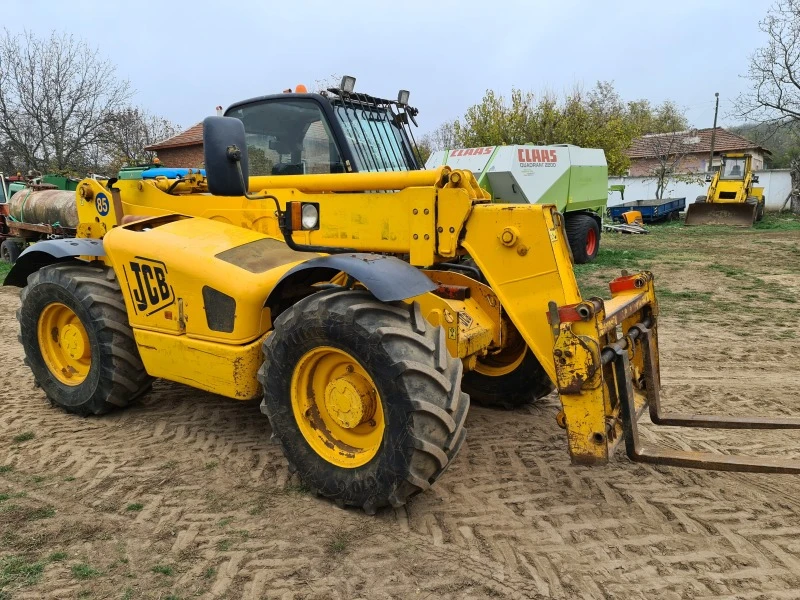 Телескопичен товарач JCB 535 - 95, снимка 1 - Селскостопанска техника - 38668135