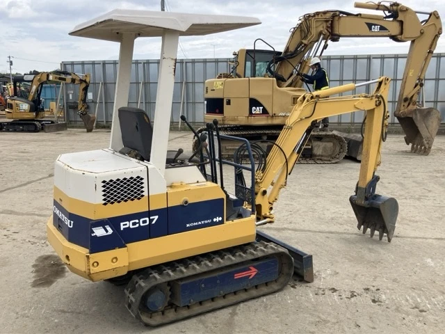 Багер Komatsu PC07-1 - ОЧАКВАН 15.09.2026!!!, снимка 4 - Индустриална техника - 54347480
