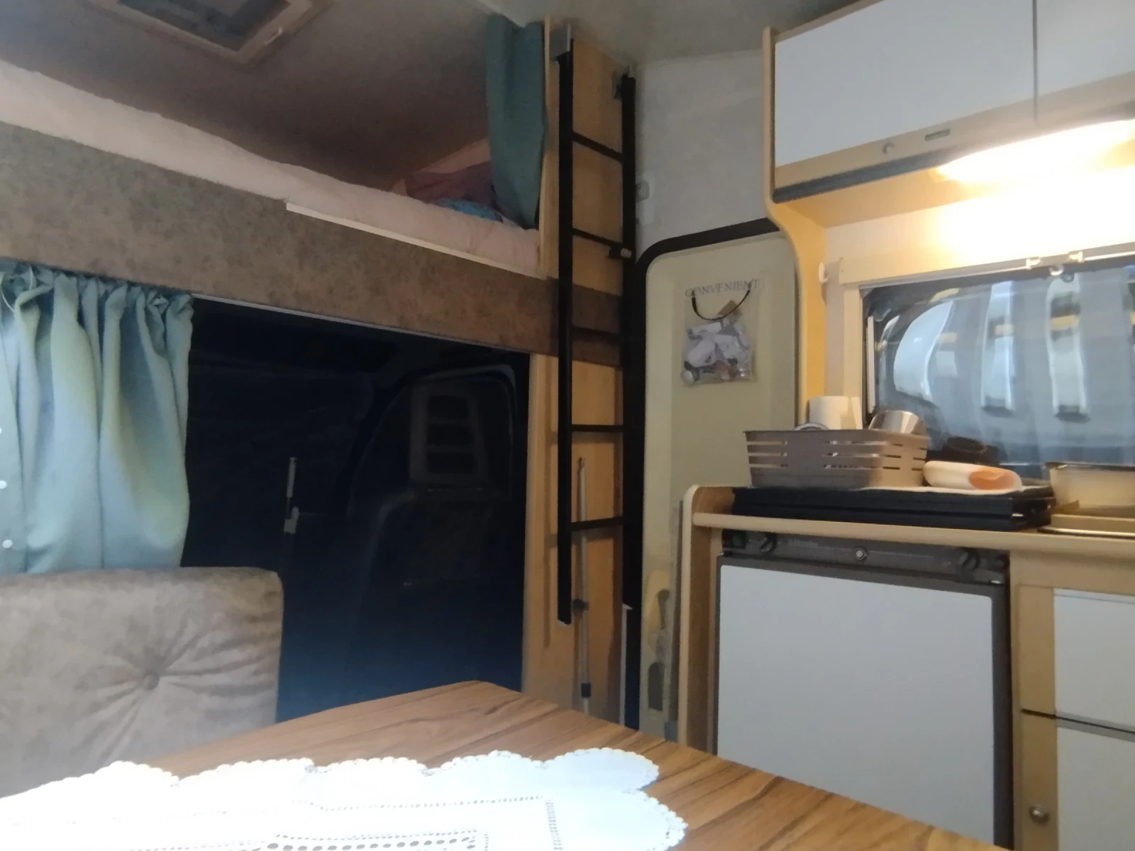 Кемпер Weinsberg 2.5 тди - изображение 8