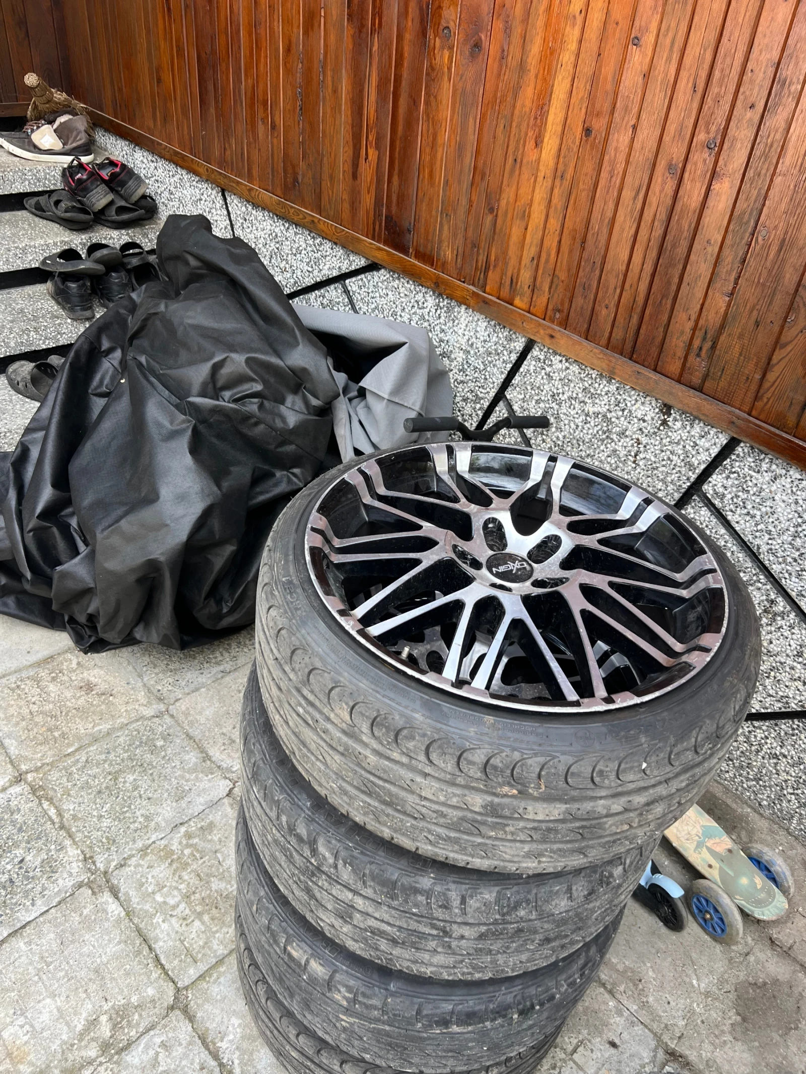    225/35R19 | Mobile.bg   8