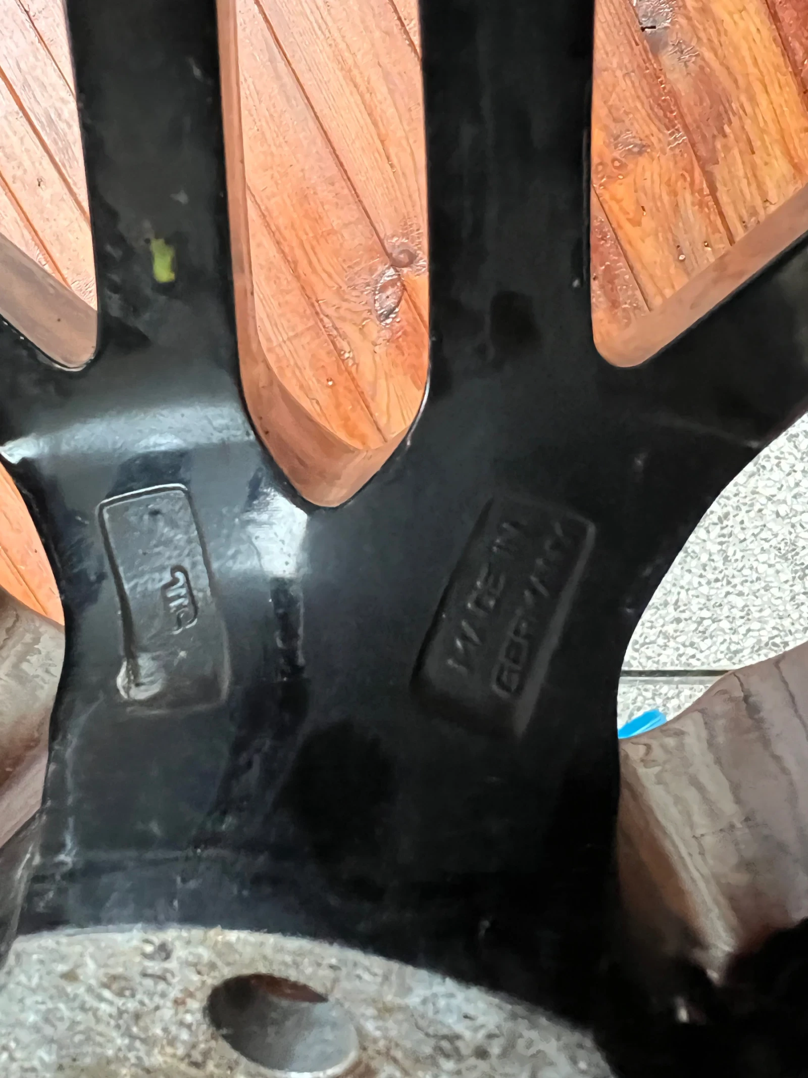    225/35R19 | Mobile.bg   4