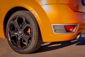 Ford Focus ST 2.5, снимка 15