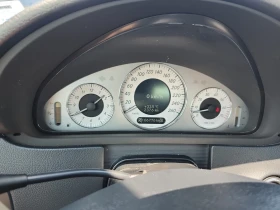 Mercedes-Benz CLK * 5.5L* CARFAX* АВТОКРЕДИТ БЕЗ ПЪРВОНАЧАЛНА ВНОСКА, снимка 9