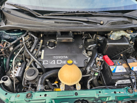 Toyota Avensis verso 2.0, D-4D, 7 места, УНИКАТ!, снимка 16