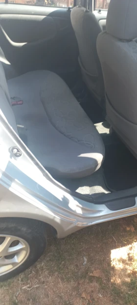Toyota Yaris Климатик , СD, LPG , VVT-i (голямия мотор ) - 3900 лв. - 86757261 9
