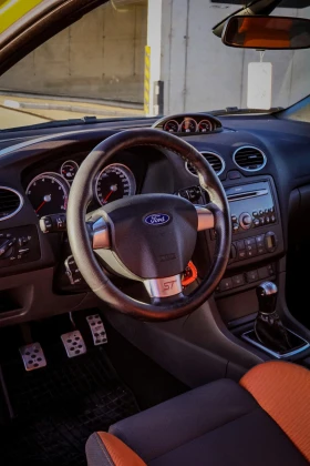 Ford Focus ST 2.5, снимка 9