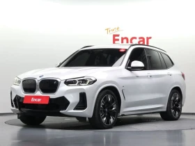 ������ BMW iX3