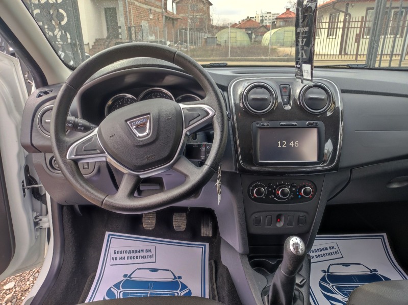 Dacia Sandero 1.5, снимка 10 - Автомобили и джипове - 44717610