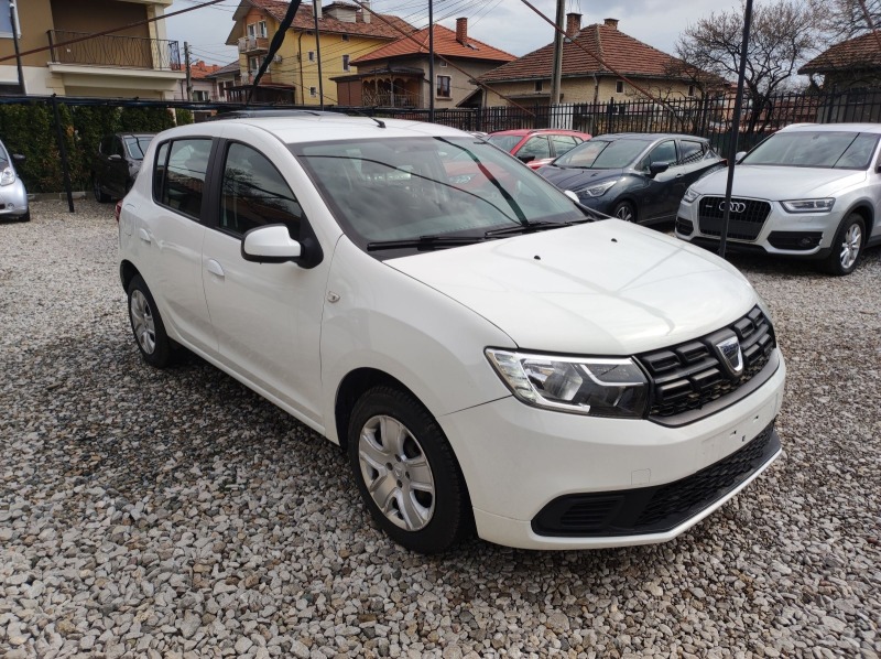 Dacia Sandero 1.5, снимка 1 - Автомобили и джипове - 44717610