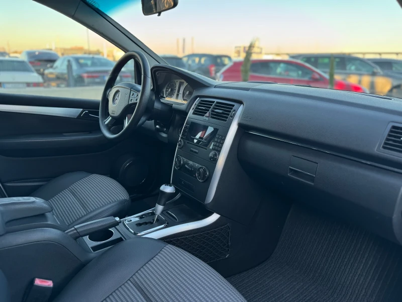 Mercedes-Benz B 180 B180CDI AUTOMAT 109кс, снимка 9 - Автомобили и джипове - 52406599