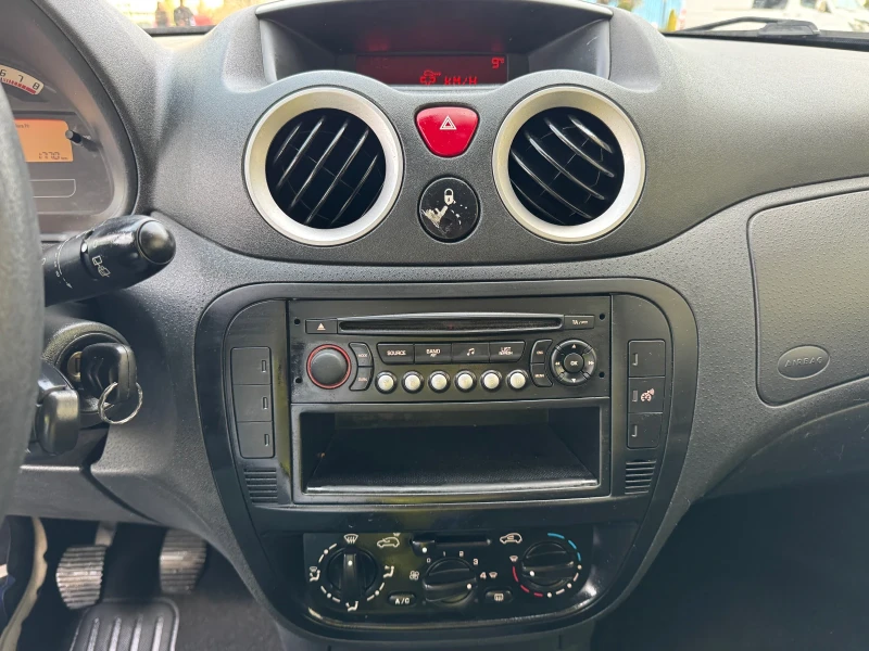 Citroen C3, снимка 7 - Автомобили и джипове - 52728956
