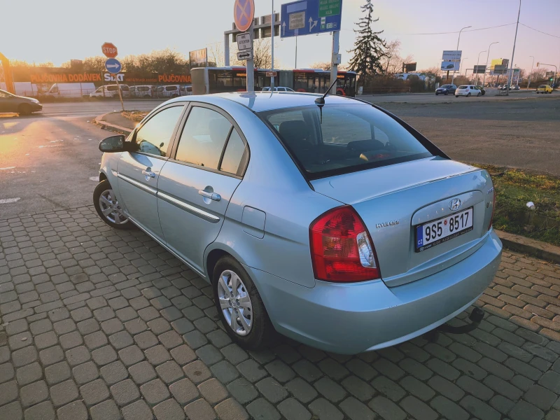 Hyundai Accent 1.4, снимка 7 - Автомобили и джипове - 52908657