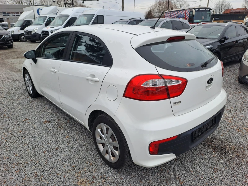 Kia Rio 1.2 i, снимка 5 - Автомобили и джипове - 53475527