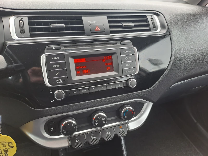 Kia Rio 1.2 i, снимка 11 - Автомобили и джипове - 53475527