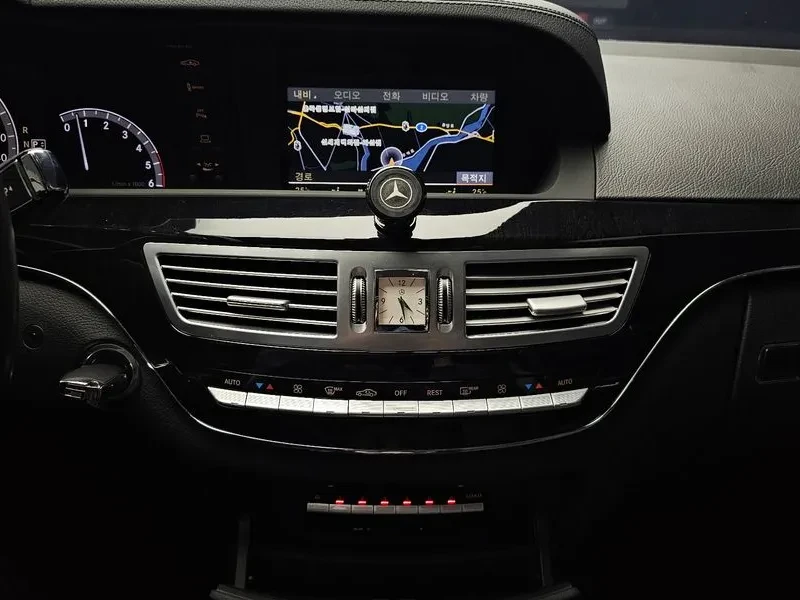 Mercedes-Benz S 350 Bluetec, снимка 14 - Автомобили и джипове - 53863331