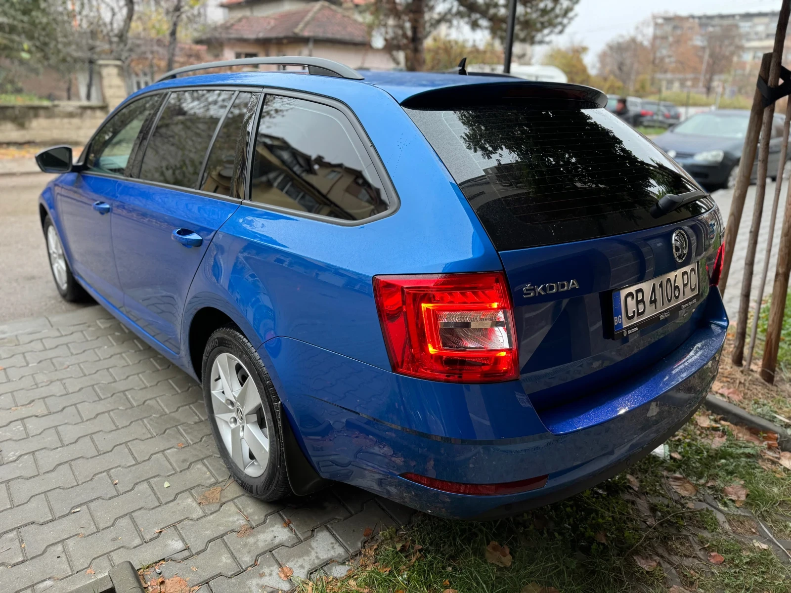 Skoda Octavia 2.0TDI 150к.с. DSG - изображение 4