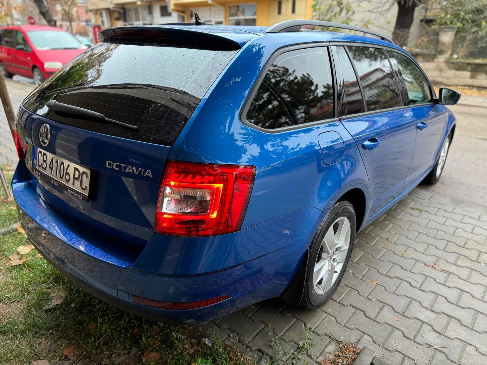 Skoda Octavia 2.0TDI 150к.с. DSG - изображение 5