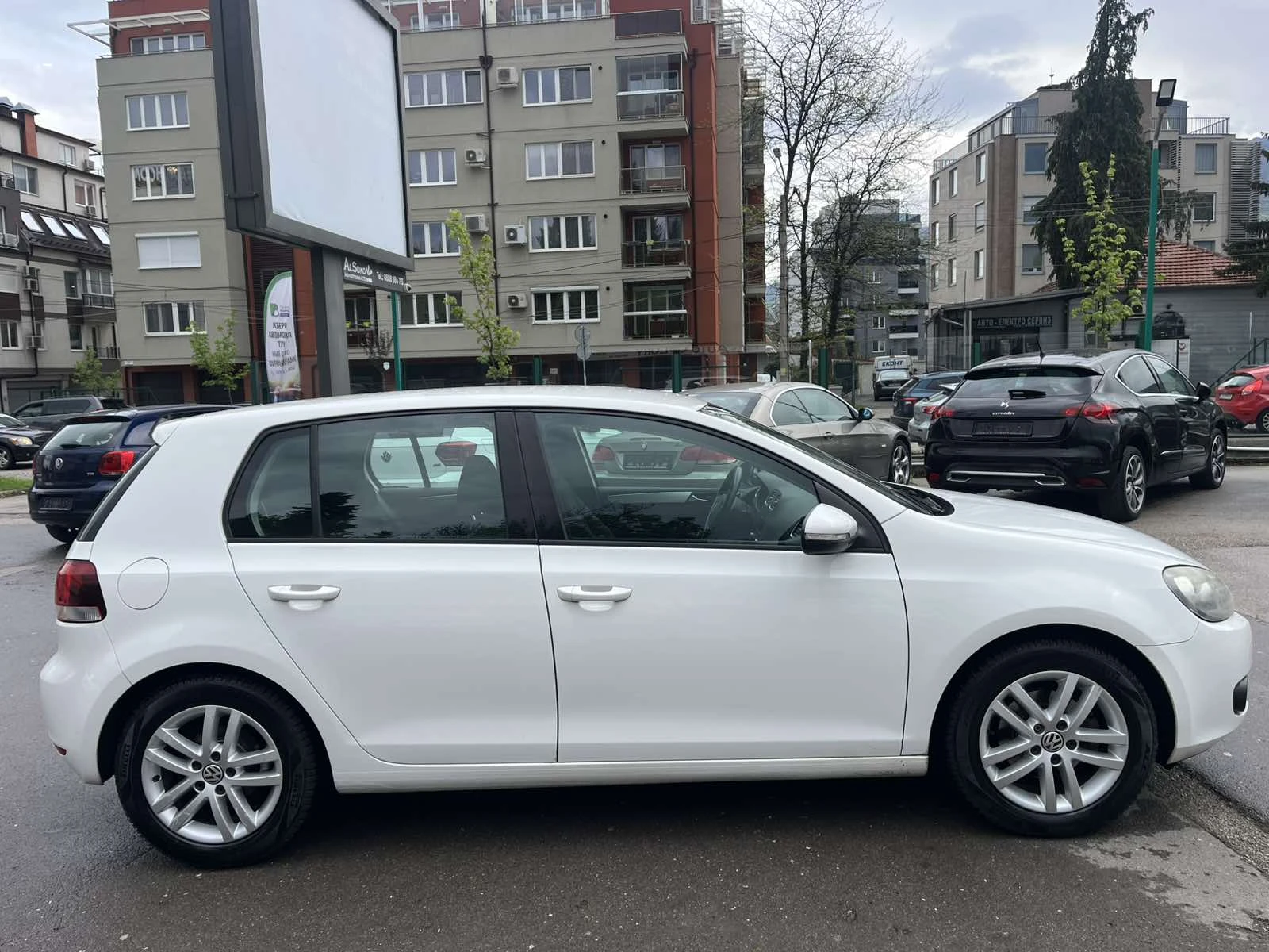 VW Golf 1.6 BENZ/GAS - изображение 8