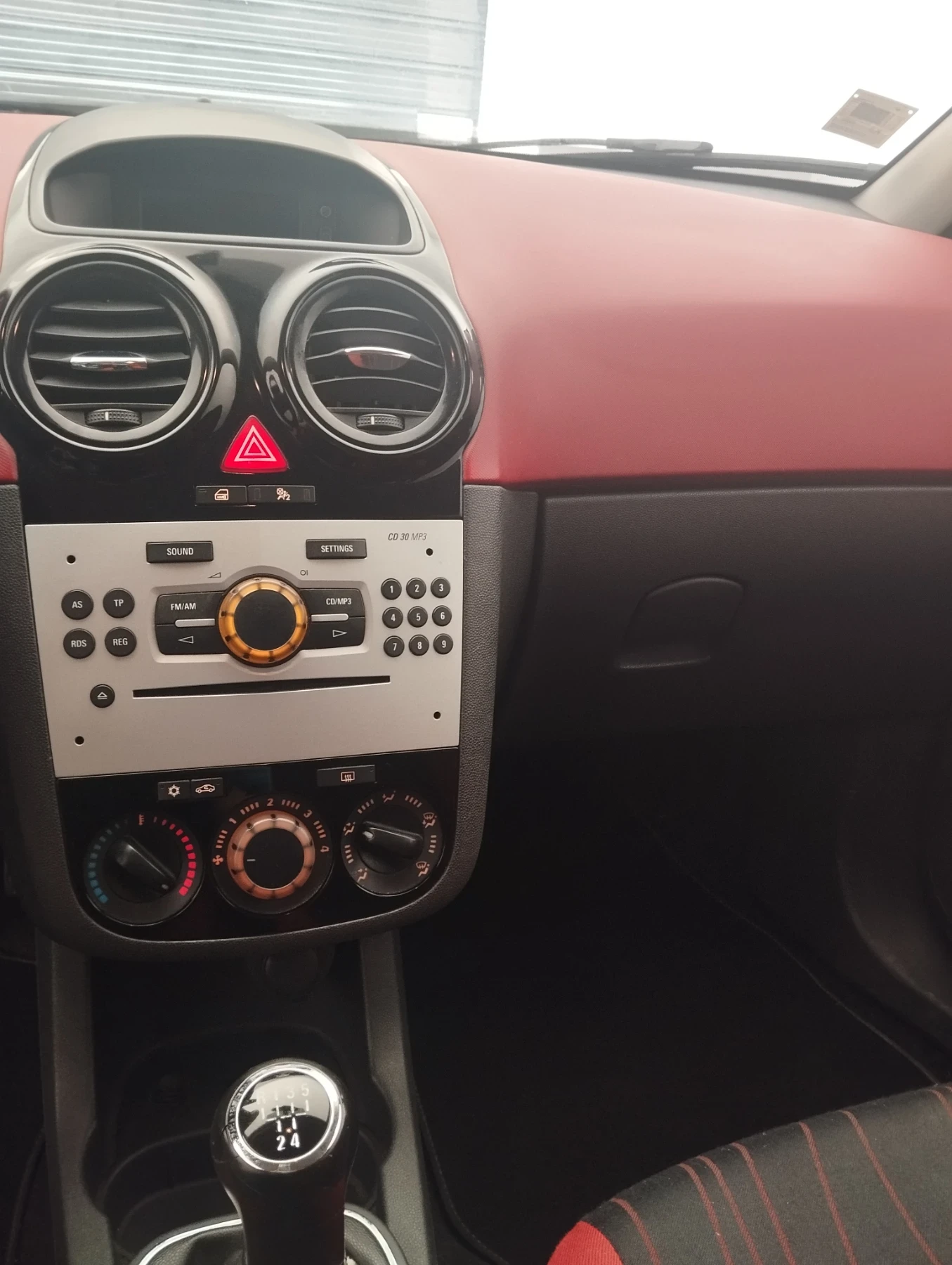 Opel Corsa 1.2 Фабричен газов инжекцион Ланди Рендзо - изображение 3