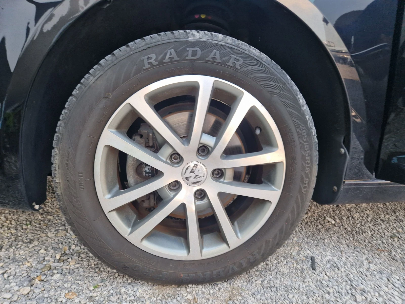 VW Touran 1.6TDi 7mesta Highline | Mobile.bg — изображение 15