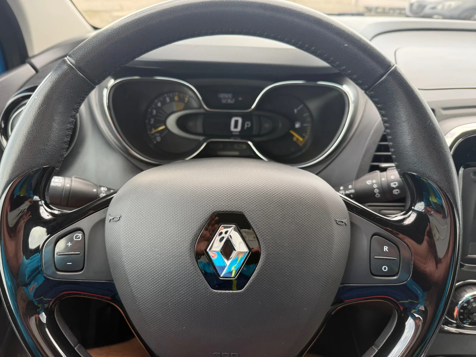 Renault Captur 1.2i CH Navi AUTOMAT | Mobile.bg   12