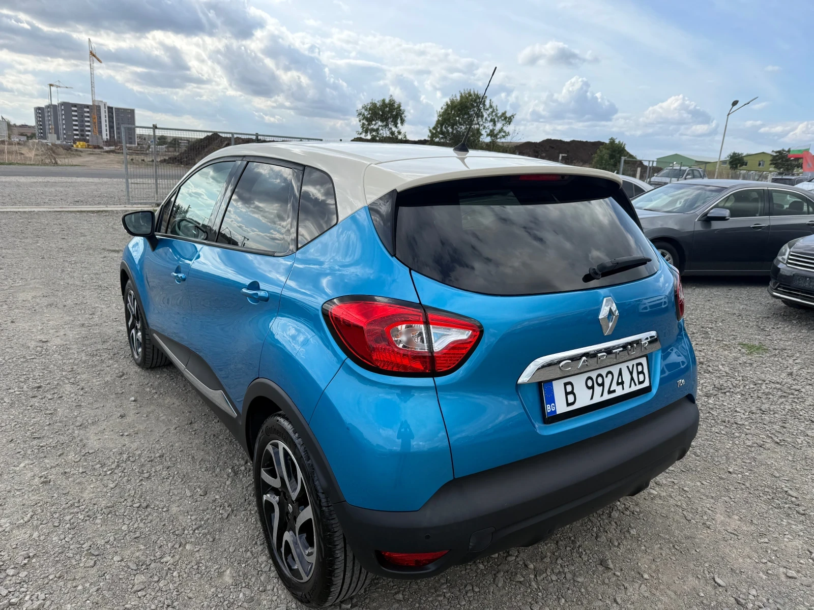 Renault Captur 1.2i CH Navi AUTOMAT - изображение 5