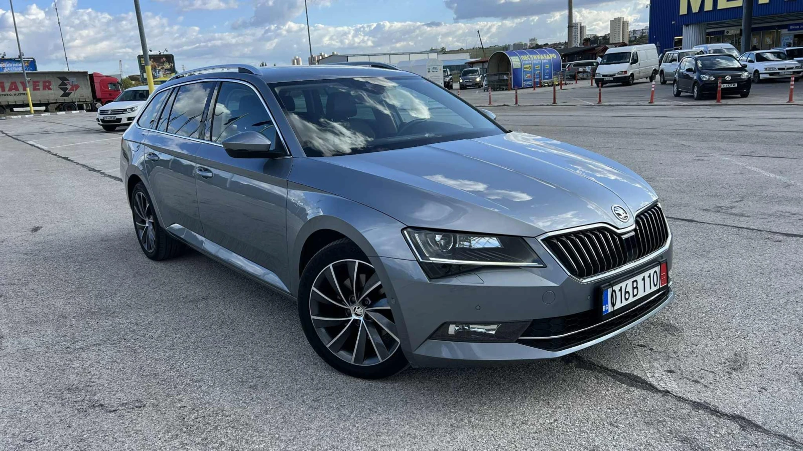 Skoda Superb 2.0 TDI L&K 4x4 Ambient - изображение 2