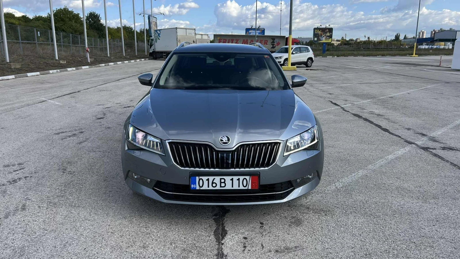 Skoda Superb 2.0 TDI L&K 4x4 Ambient - изображение 3