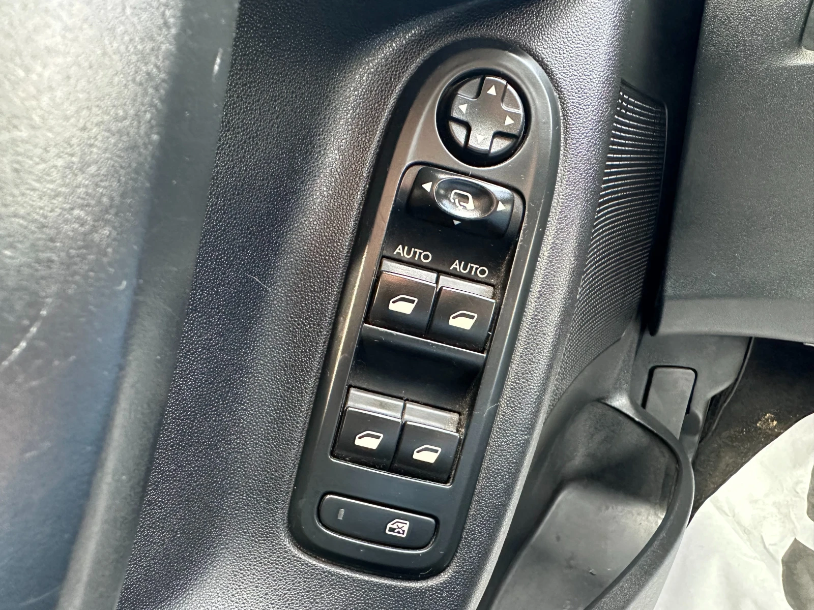 Citroen C3 1.6d 99 ..  | Mobile.bg   16