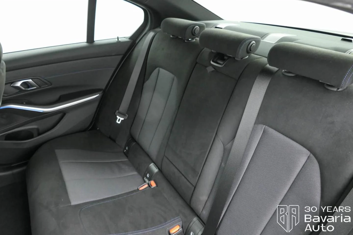 BMW 320 d xDrive M Sport Paket Sportautomatic | Mobile.bg   8