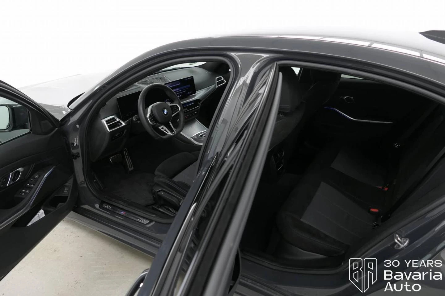 BMW 320 d xDrive M Sport Paket Sportautomatic | Mobile.bg   5