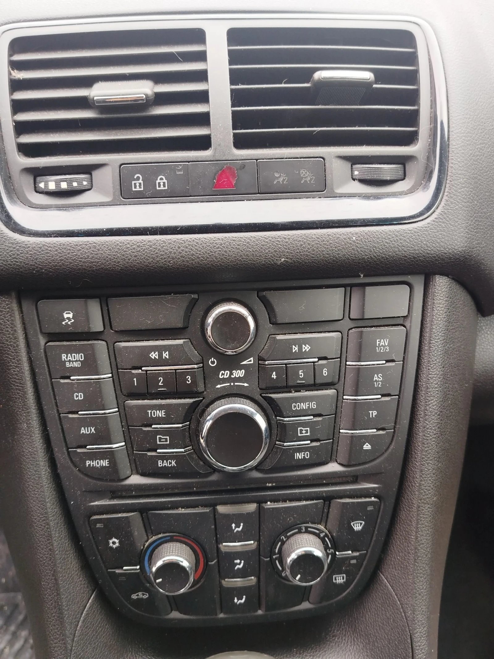 Opel Meriva 1.3 - изображение 5