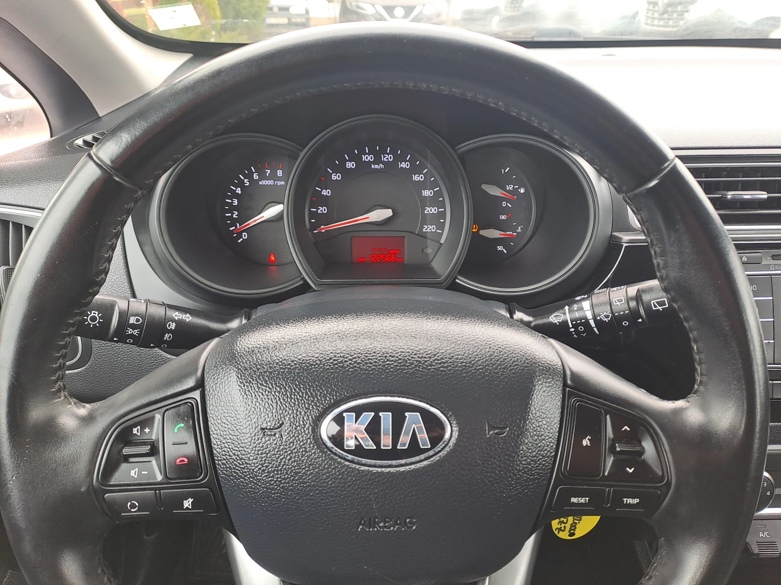 Kia Rio 1.2 i | Mobile.bg � ����������� 12