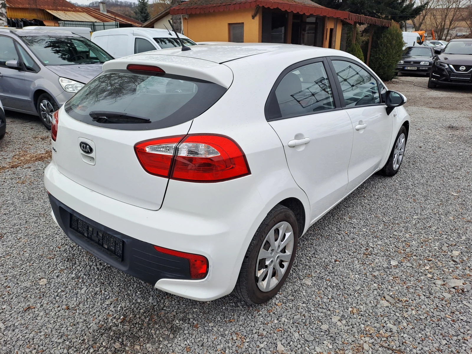 Kia Rio 1.2 i | Mobile.bg � ����������� 4
