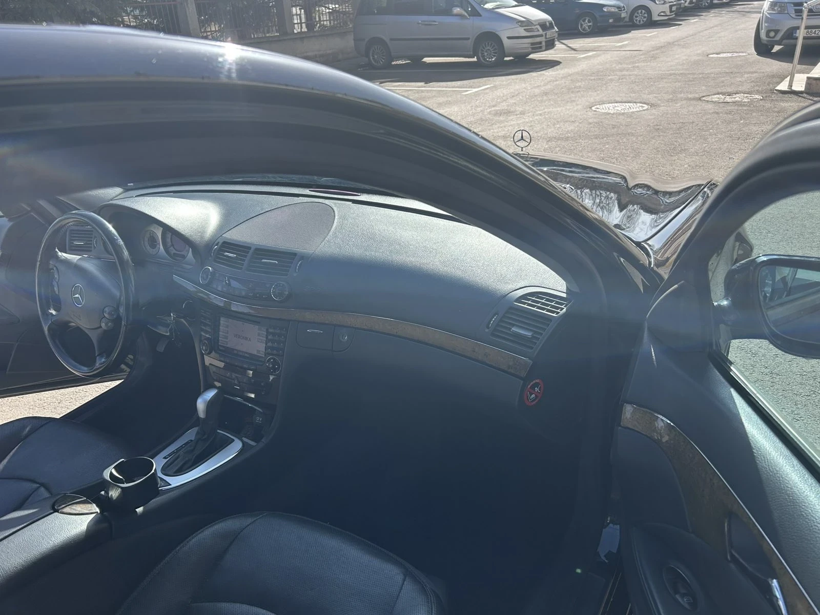 Mercedes-Benz E 320 4matic, LPG, снимка 8 - Автомобили и джипове - 53828142