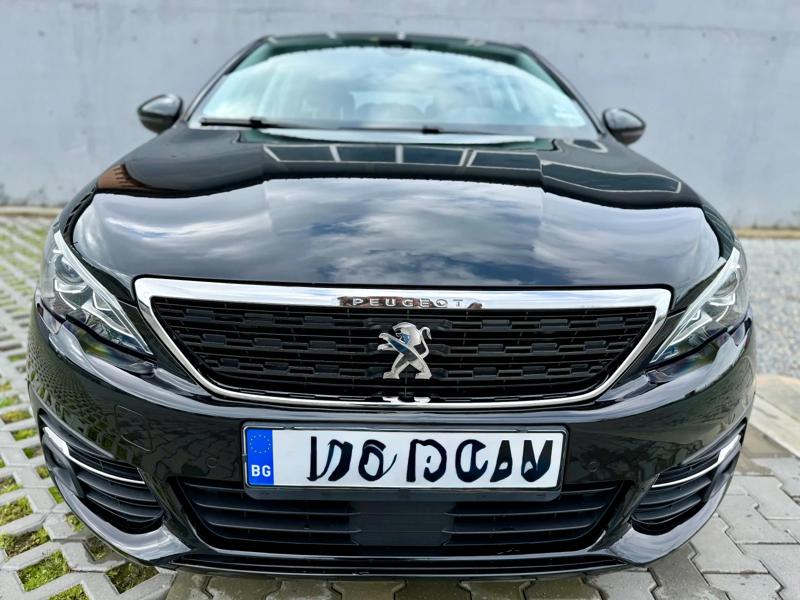 Peugeot 308 1.5 130hp | Auto.bg — изображение 1