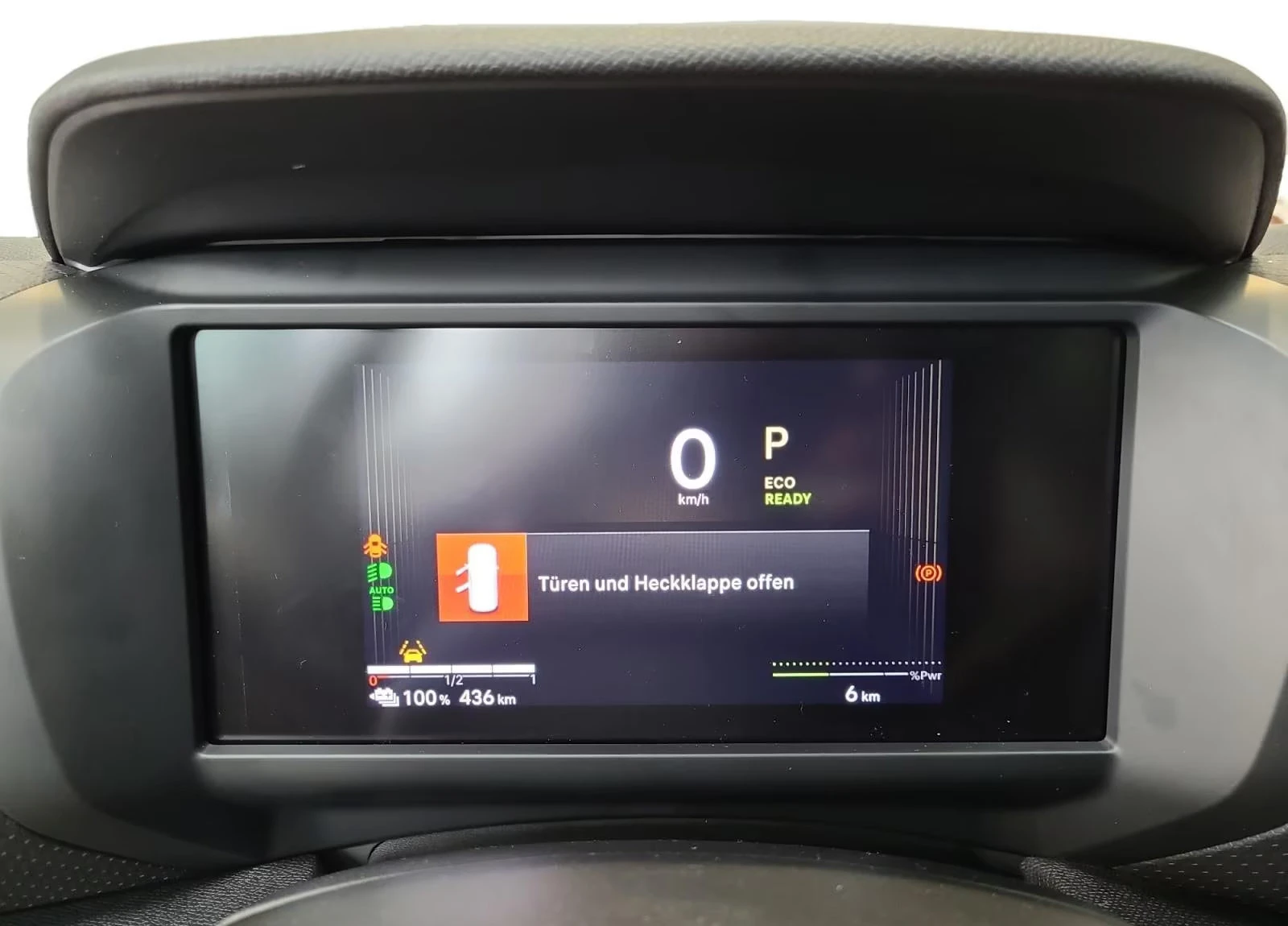 Citroen C4 e-MAX/156HP/CAM/HUD/NAVI/LED/CPLAY/DIGI/139q, снимка 7 - Автомобили и джипове - 54135519