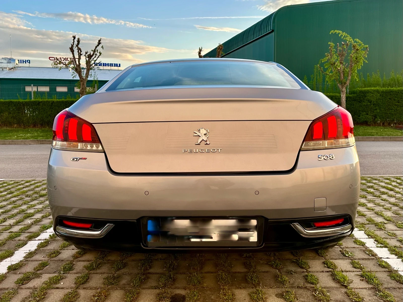 Peugeot 508 2.0HDi 181hp / Кожа / Шибедах / FULL LED, снимка 6 - Автомобили и джипове - 54393908