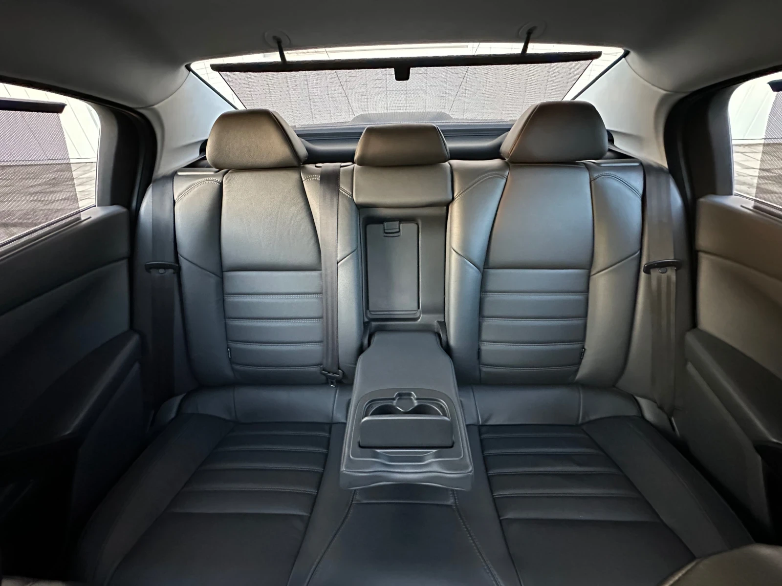 Peugeot 508 2.0HDi 181hp / Кожа / Шибедах / FULL LED, снимка 14 - Автомобили и джипове - 54393908