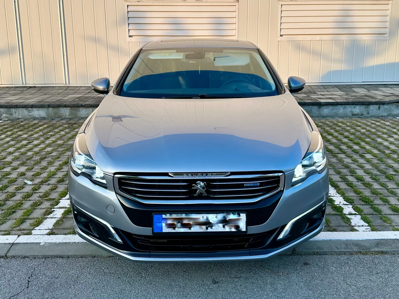 Peugeot 508 2.0HDi 181hp / Кожа / Шибедах / FULL LED, снимка 2 - Автомобили и джипове - 54393908