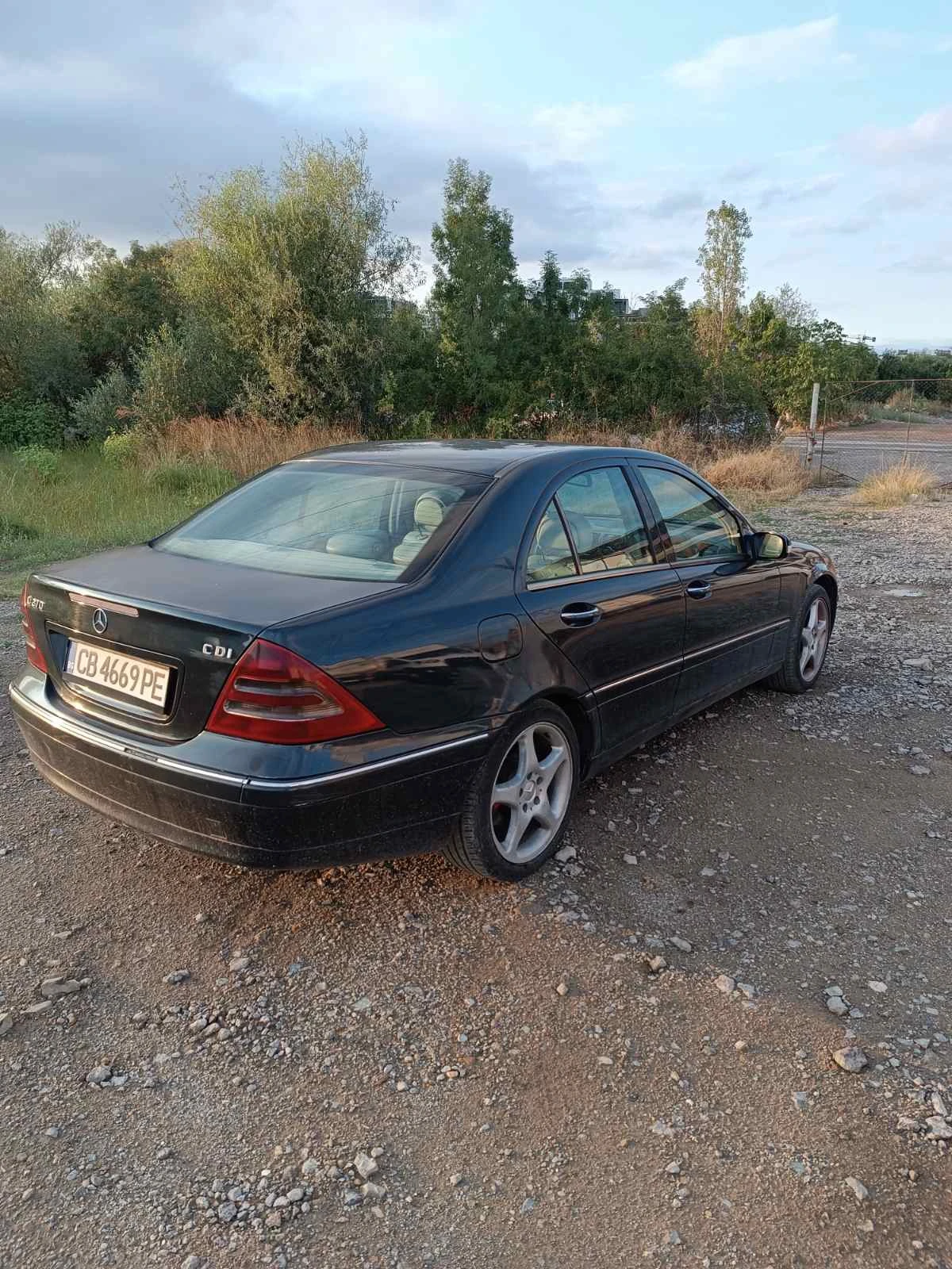 Mercedes-Benz C 270, снимка 4 - Автомобили и джипове - 54572937