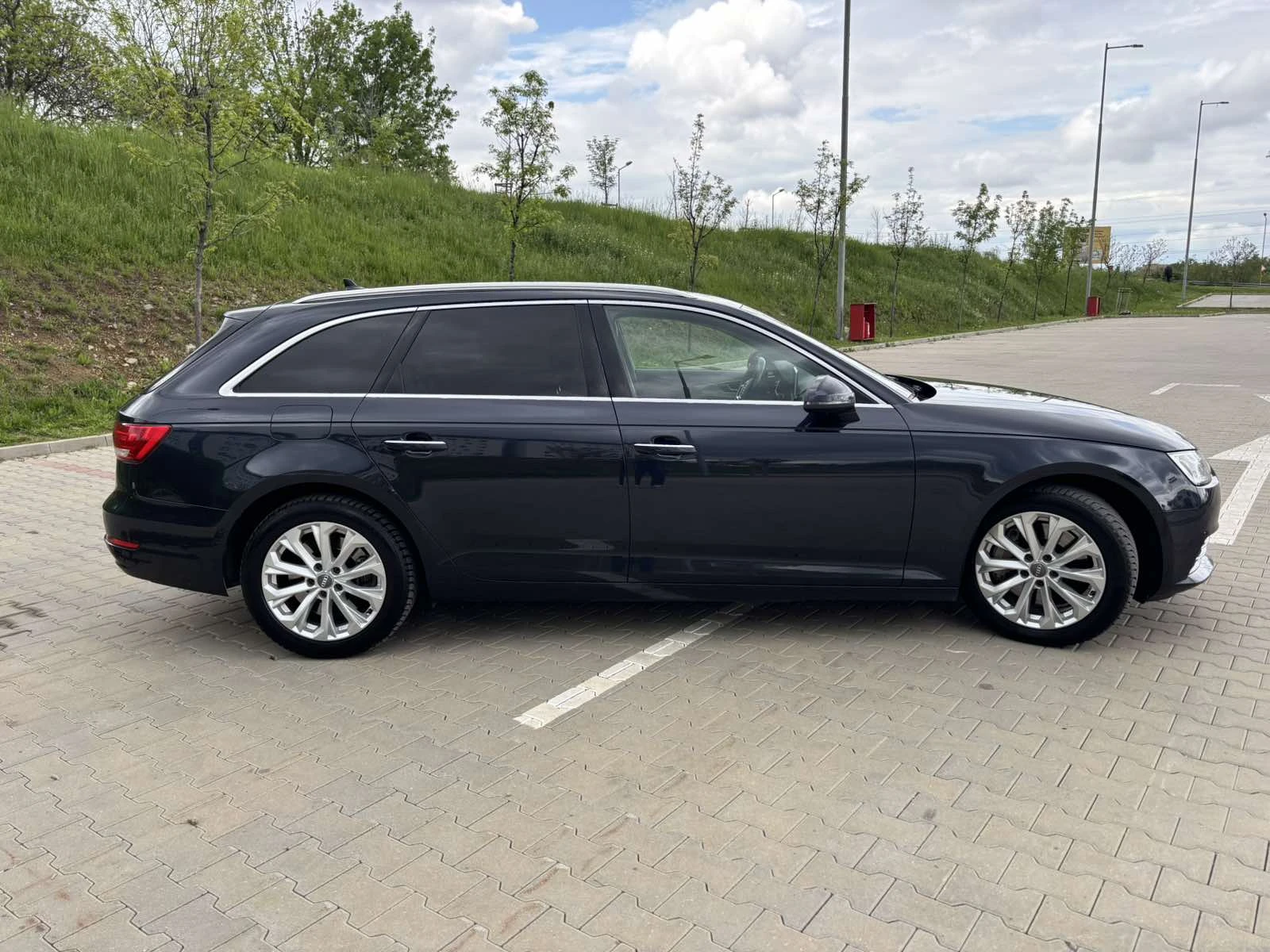 Audi A4 3.0 TDI, снимка 4 - Автомобили и джипове - 54598401